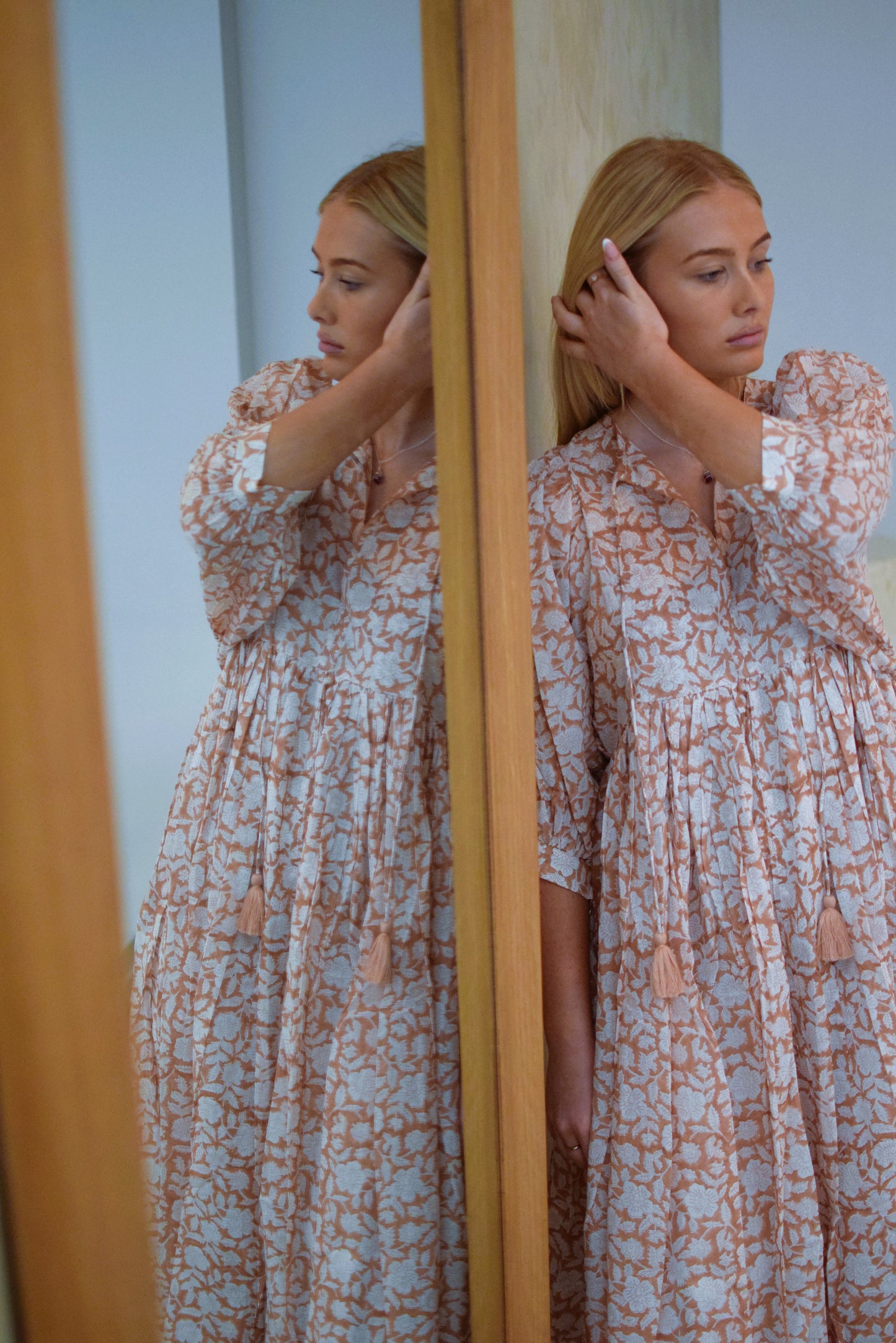 Ami Midi Dress - Apricot Seed