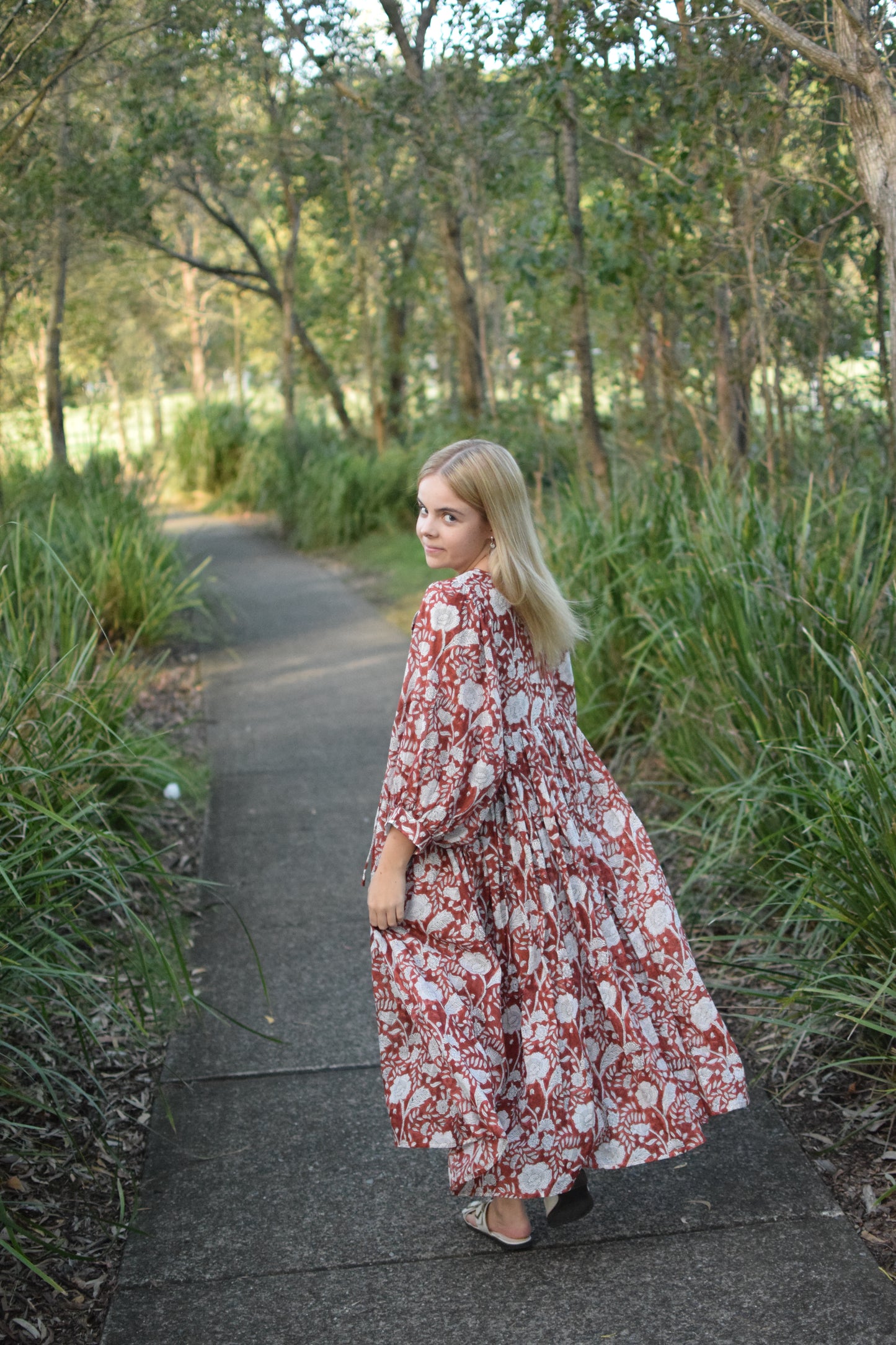Priya Midi dress - Cinnamon