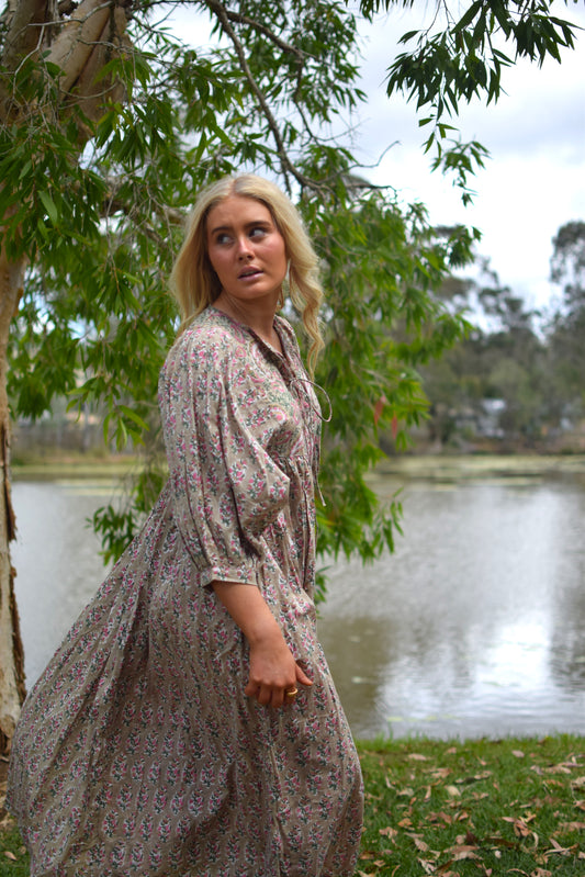 Frida Midi Dress - Fawn