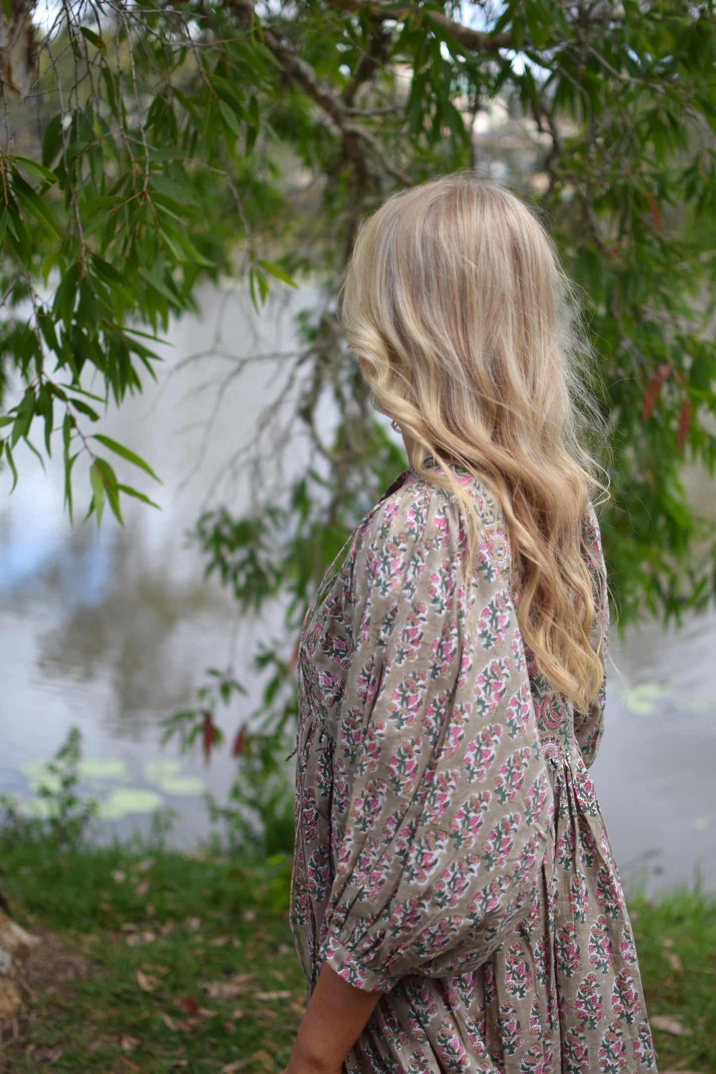 Frida Midi Dress - Fawn