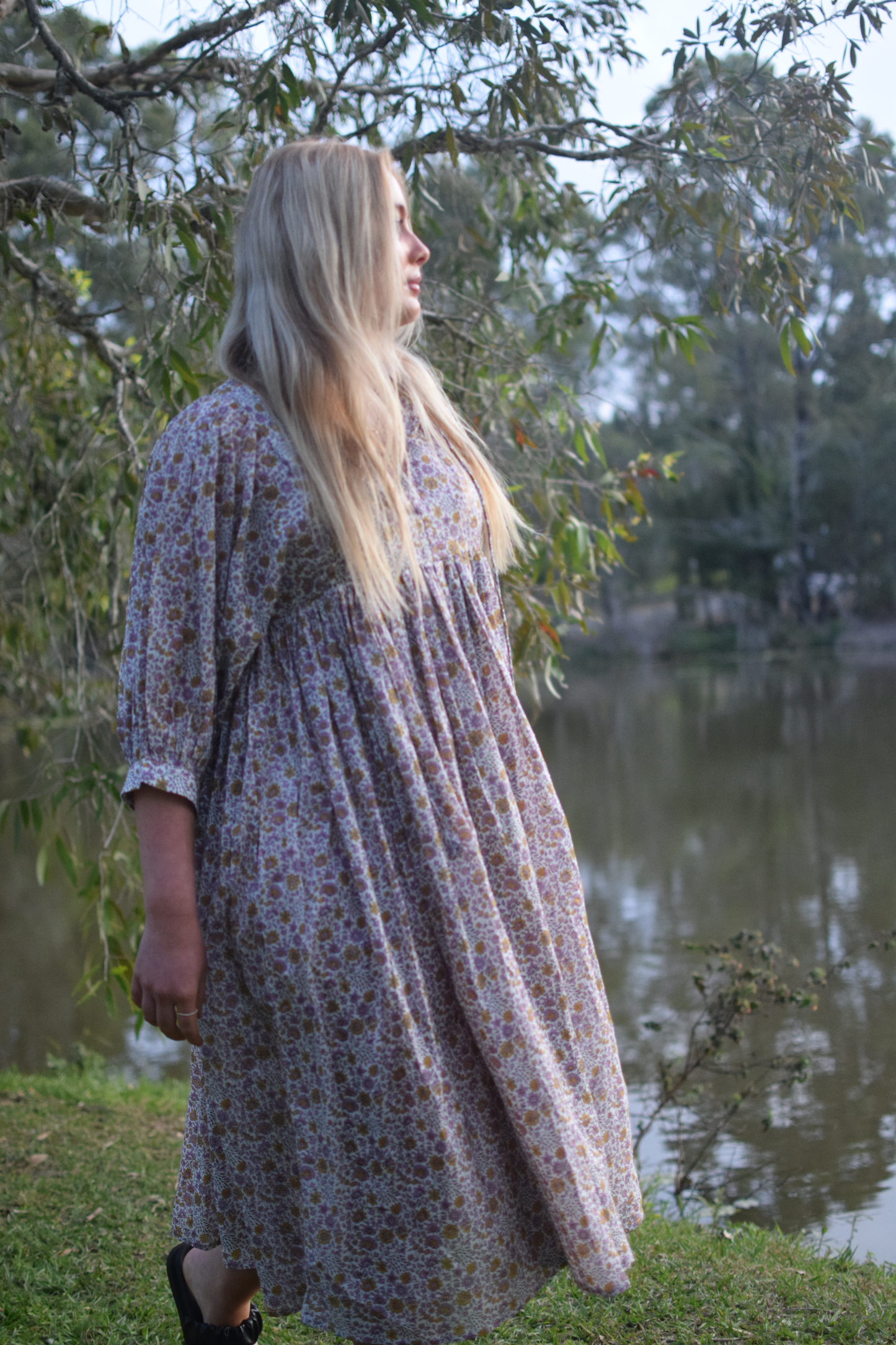 Pretty Midi Dress - Purple