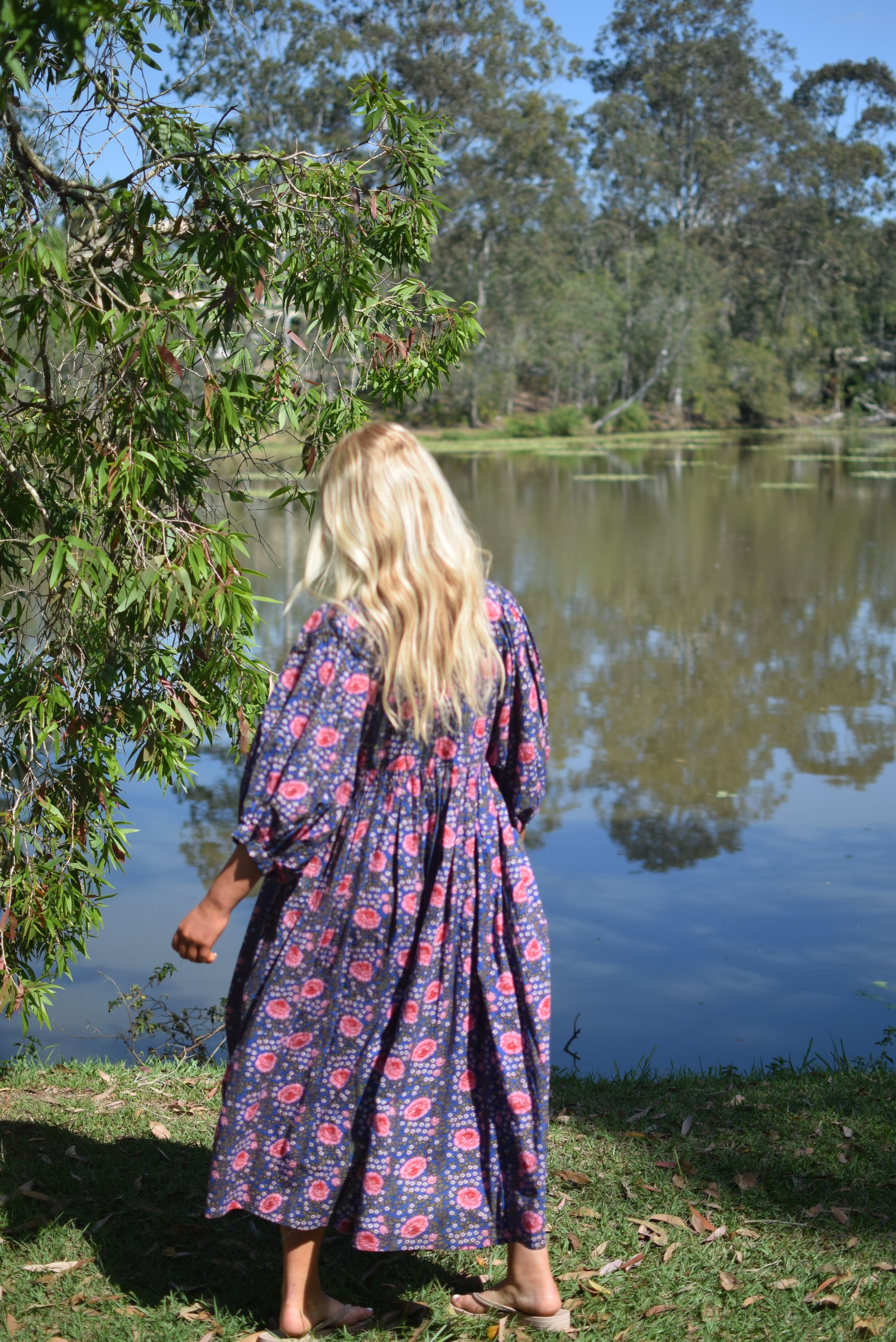 pretty loose fit boho dress puffy gathered sleeves midi length cotton cambric floral print ethically made in Jaipur 70's style vintage look hippy boho hippies