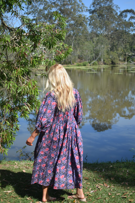 pretty loose fit boho dress puffy gathered sleeves midi length cotton cambric floral print ethically made in Jaipur 70's style vintage look hippy boho hippies