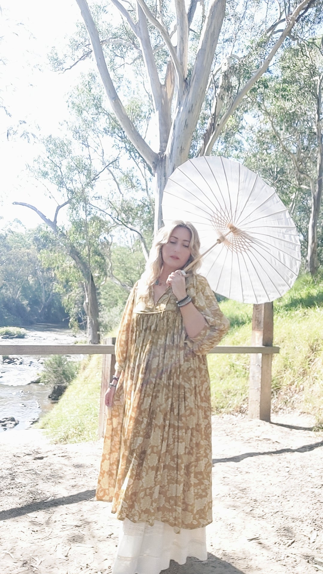 Meera Midi dress - Golden Dew