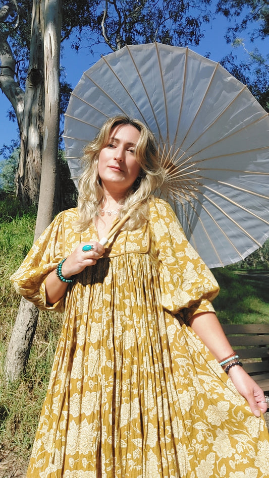 Meera Midi dress - Golden Dew